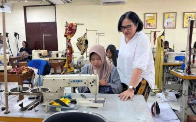 Universitas Ciputra Surabaya X Dekranasda Jatim: Fashionpreneur sebagai Kunci Kurangi Pengangguran SMK